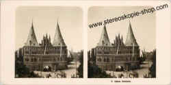 009-Luebeck-Holstentor.jpg